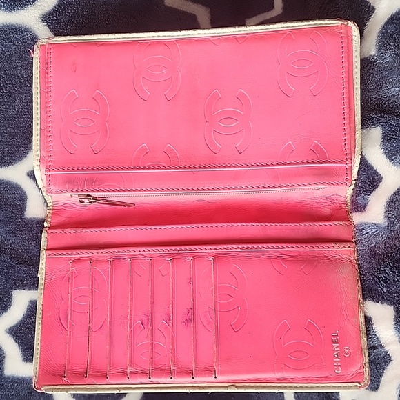 Chanel White Black Hot Pink Cambon Long Bifold Wallet - Picture 3 of 6